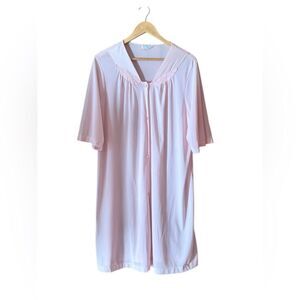 VASSARETTE Vintage Pink Nylon Button Front Peignoir Robe Made In USA